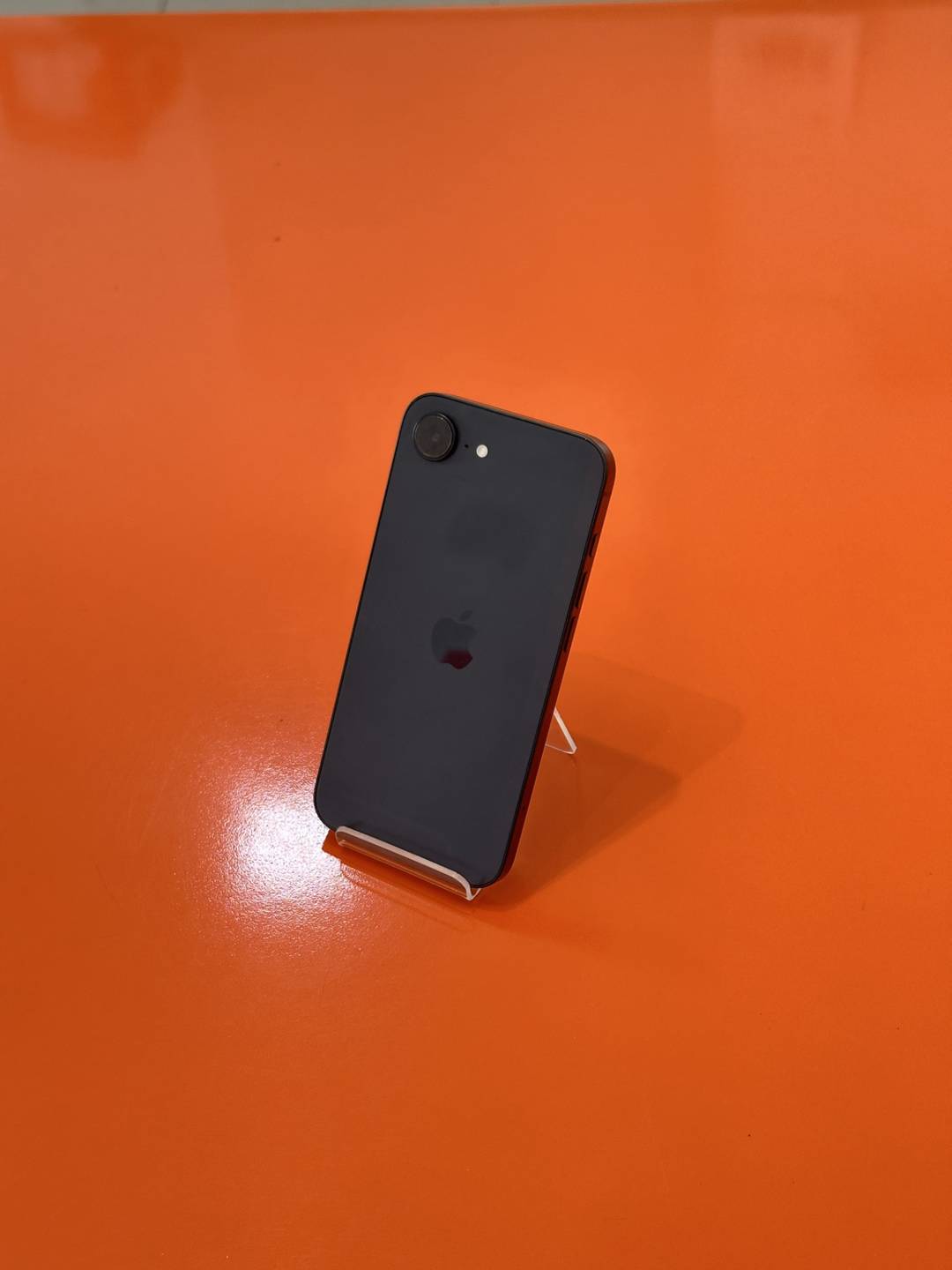 iPhone 16e 128GB